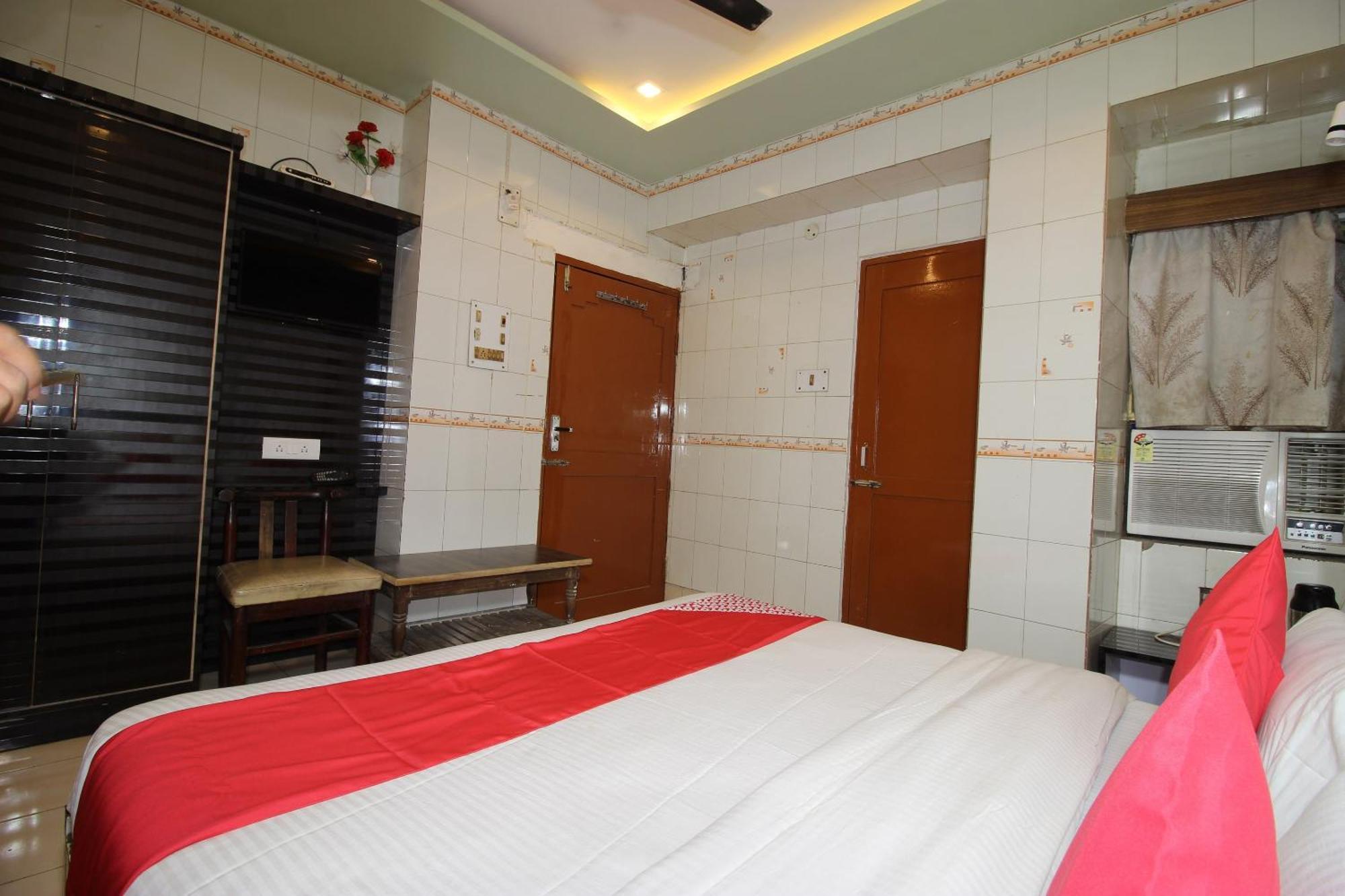 Hotel O Blue Diamond Varanasi Exterior photo